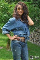 Seerat Kapoor at Run Raja Run Press Meet